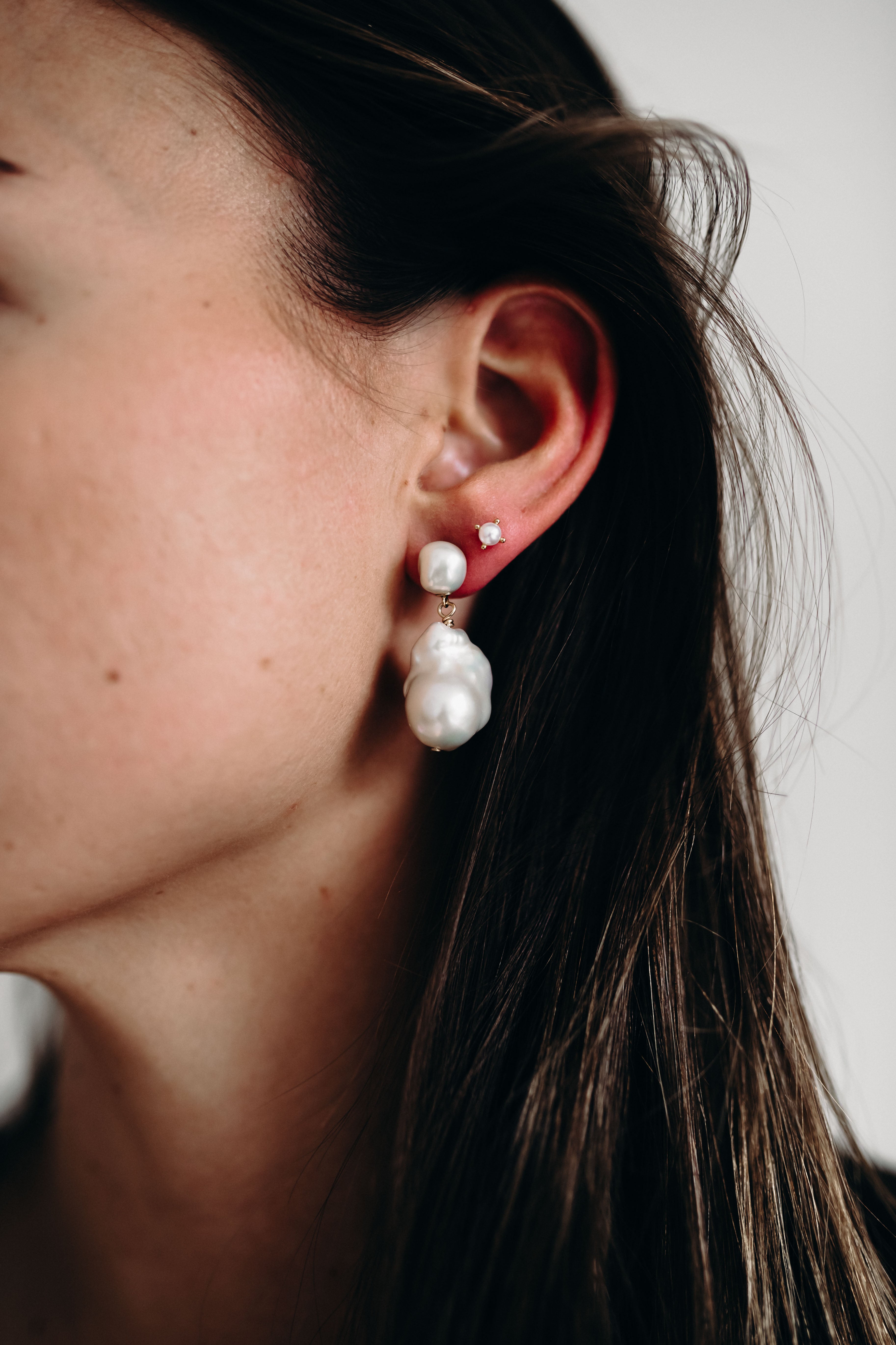 APRIL EARRINGS