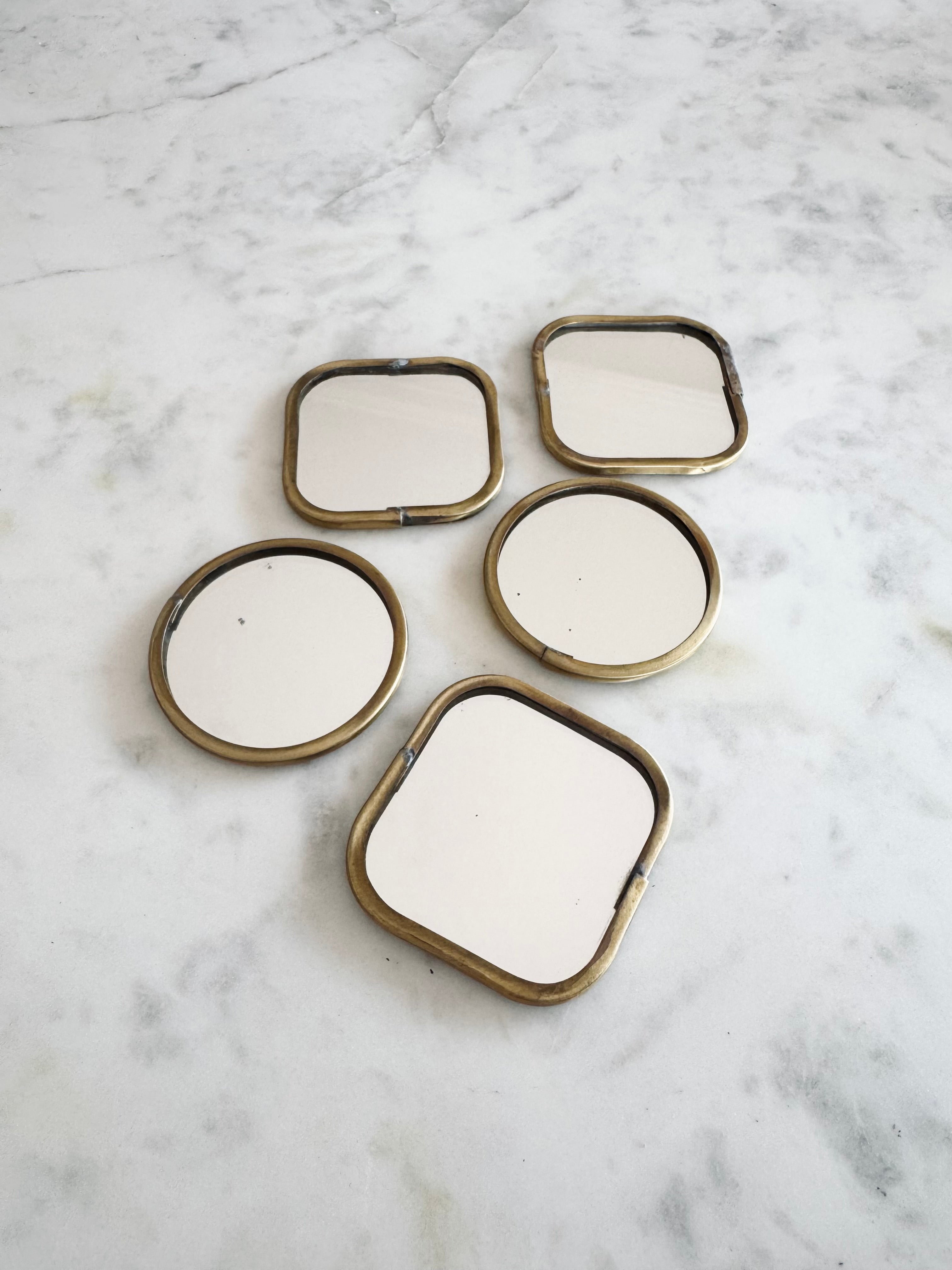 POCKET MIRROR