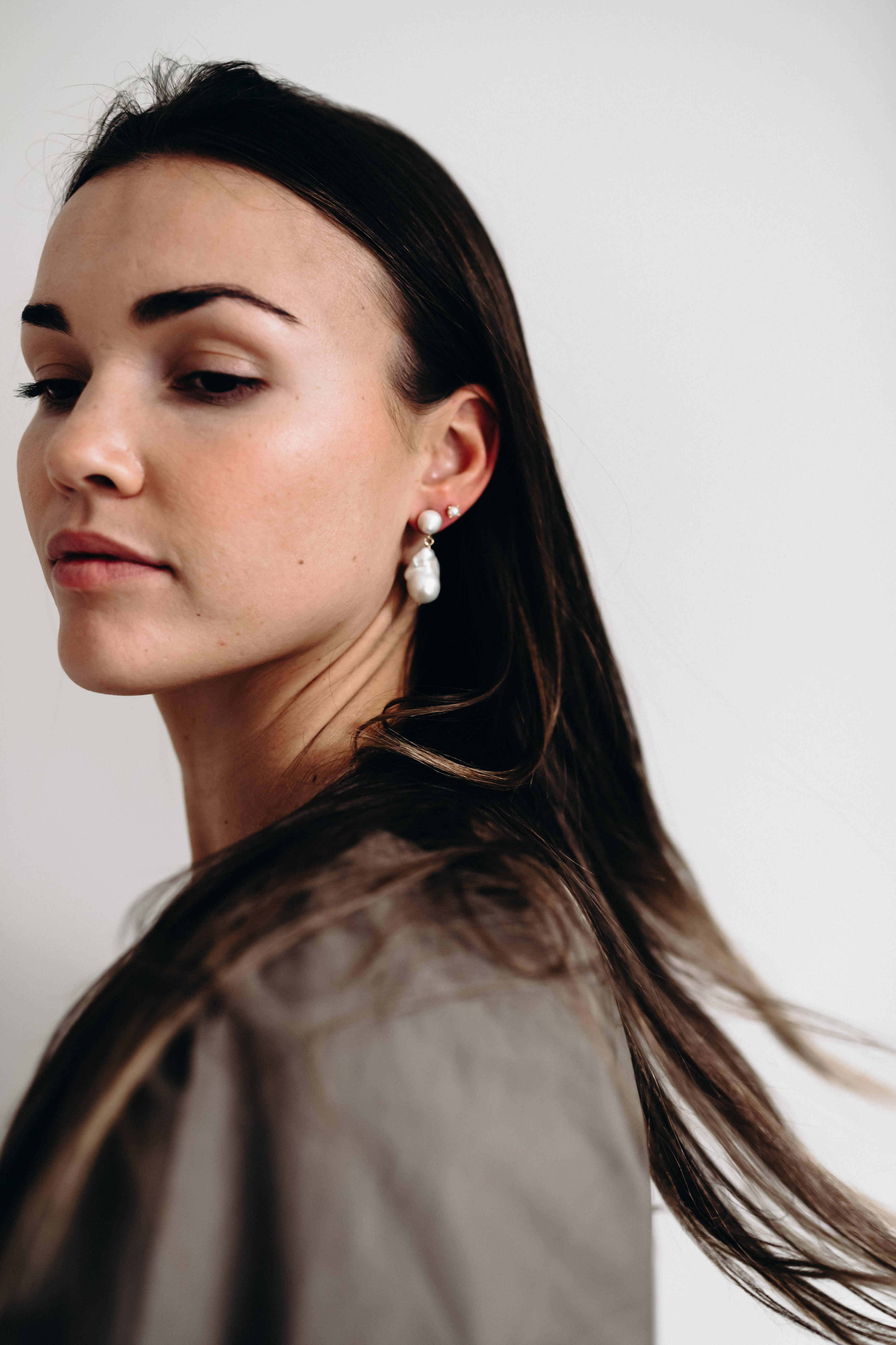 APRIL EARRINGS