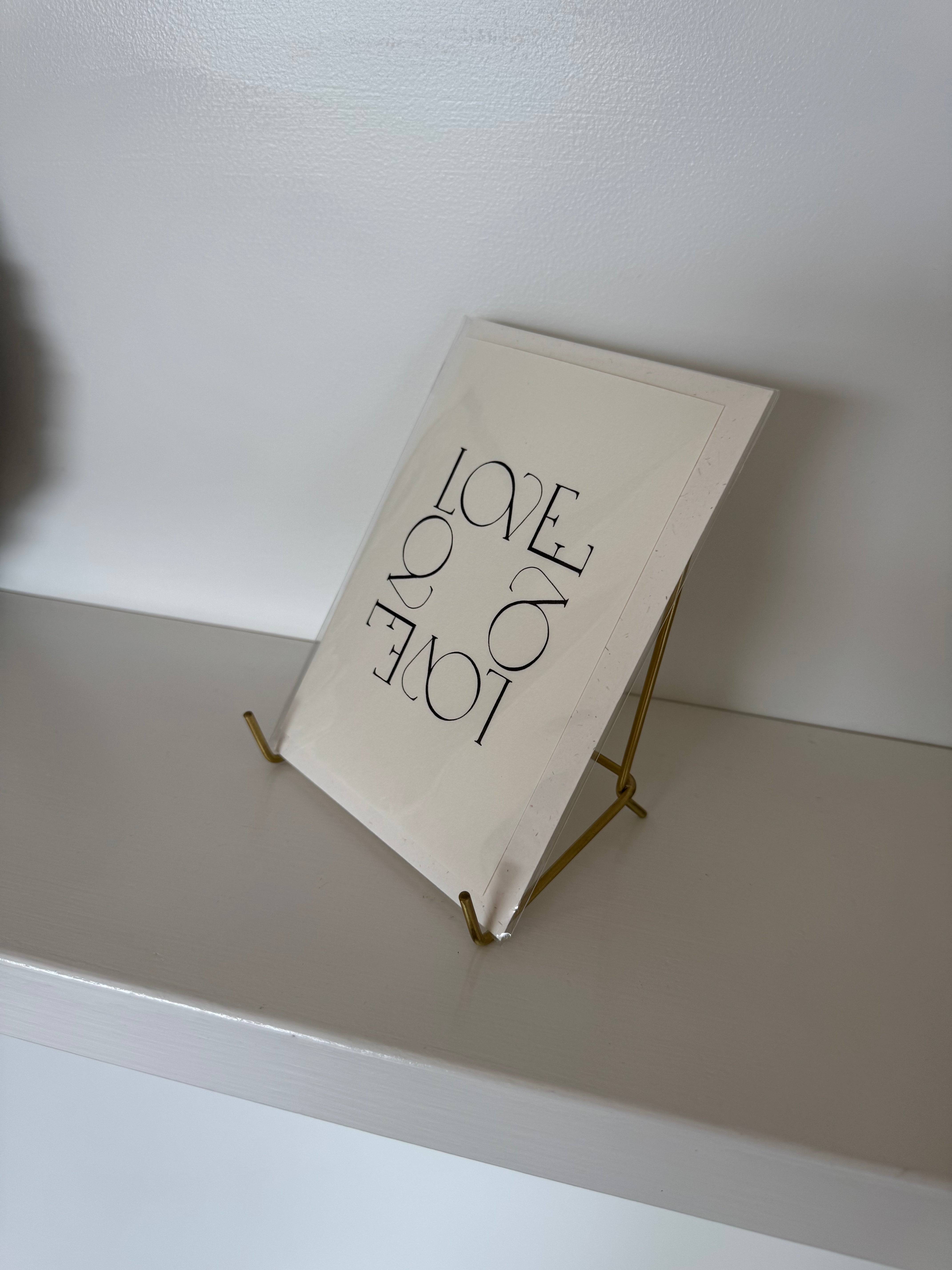 BRASS DISPLAY STAND