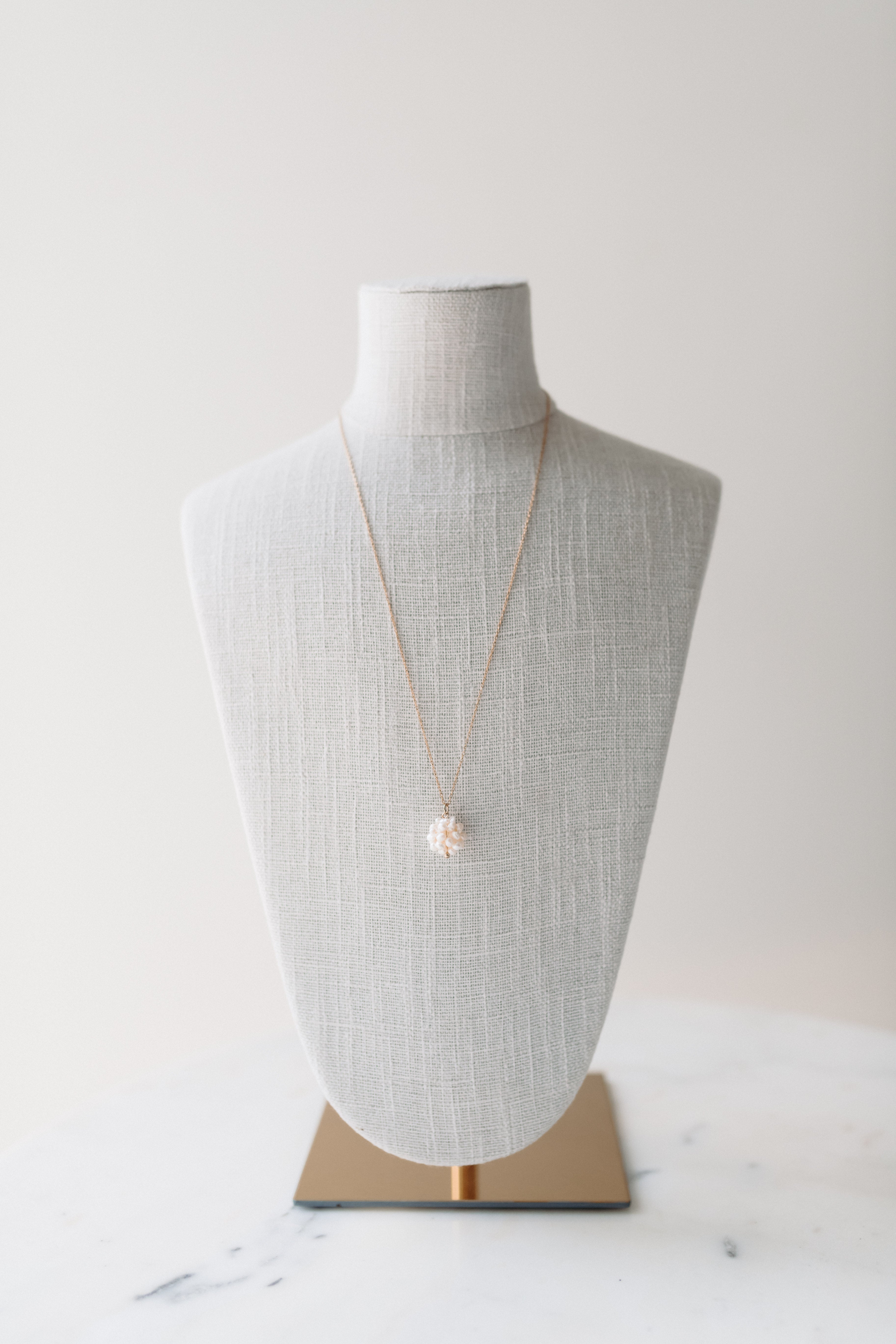 JINGLE NECKLACE