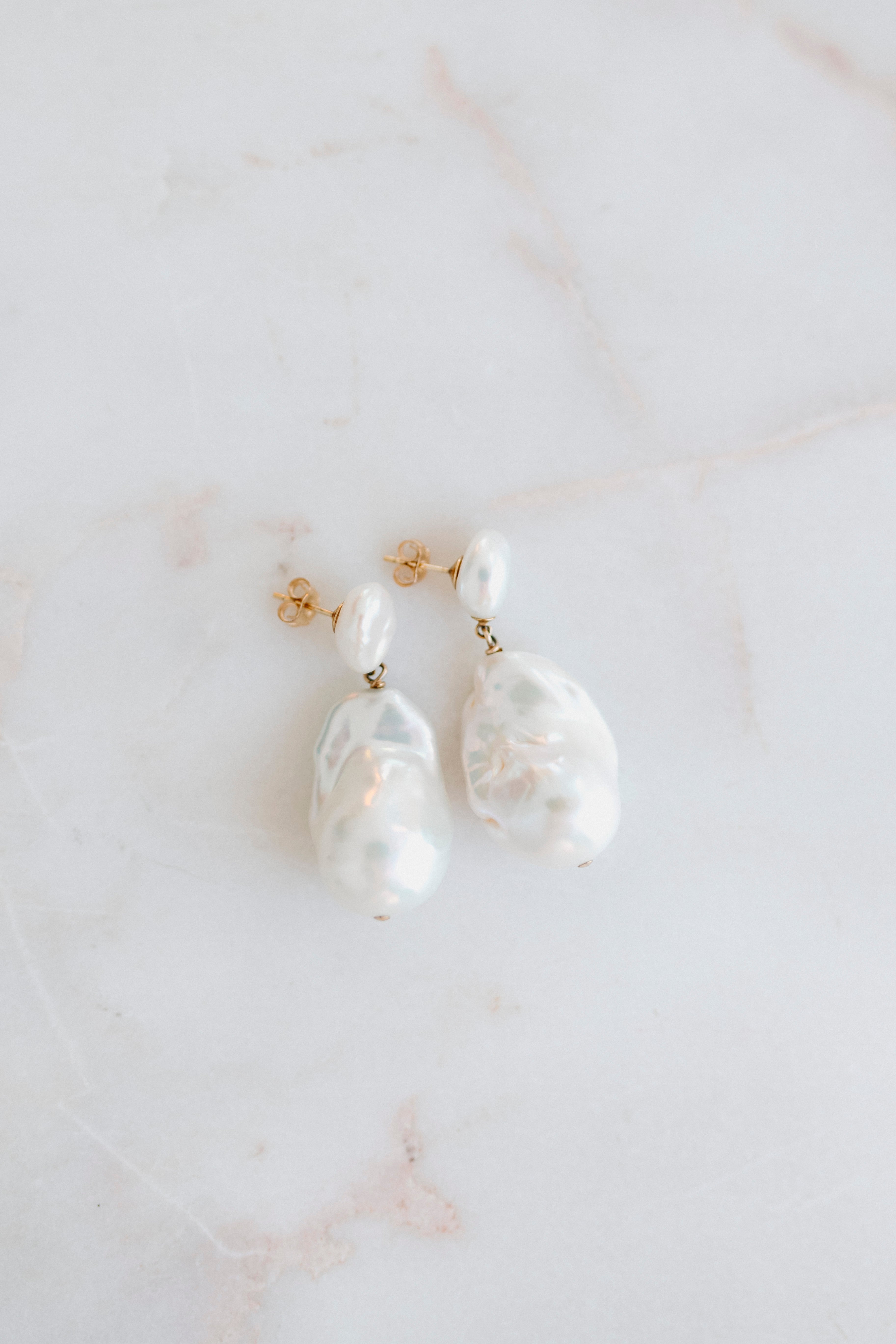 APRIL EARRINGS