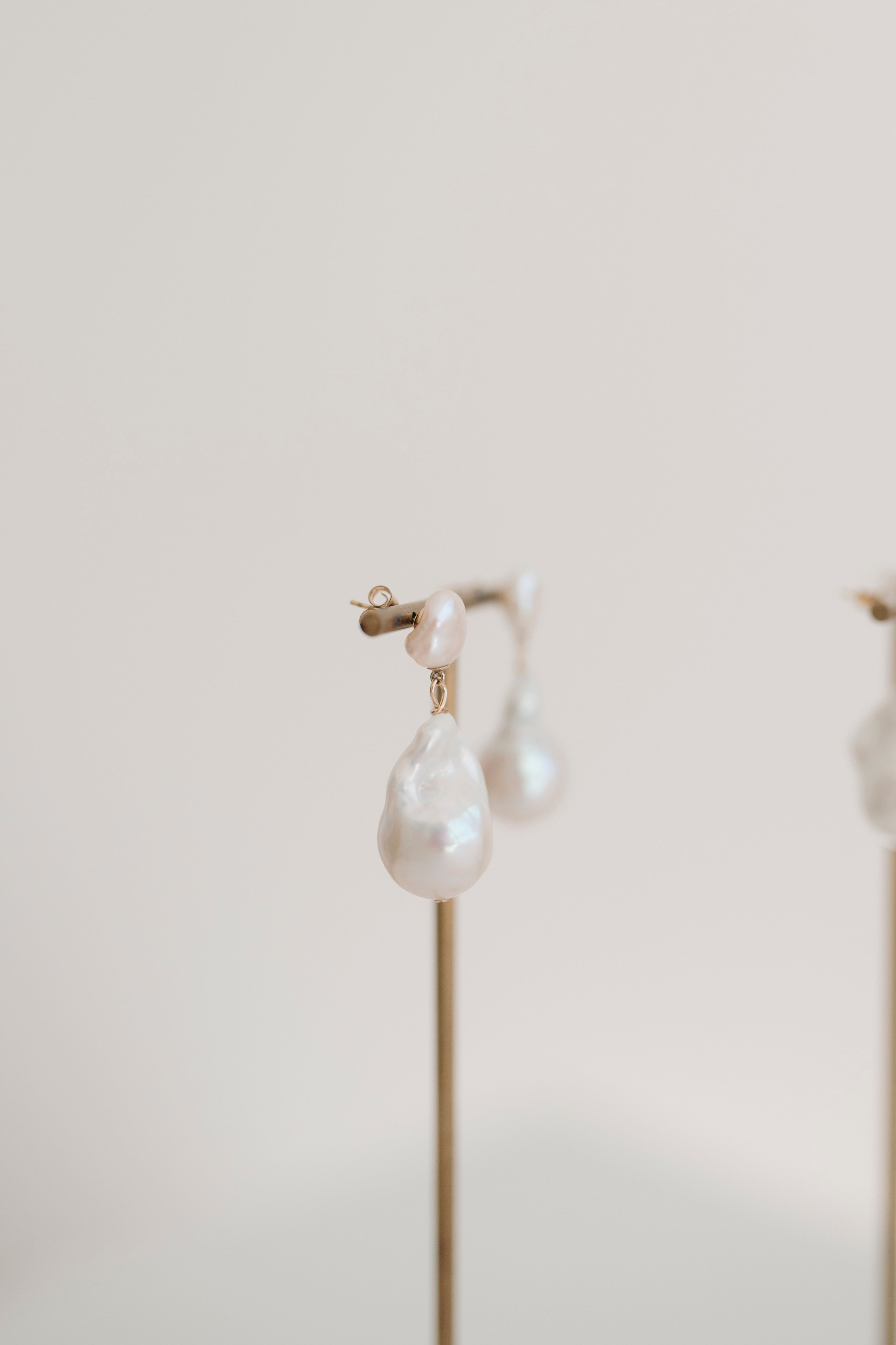 APRIL EARRINGS