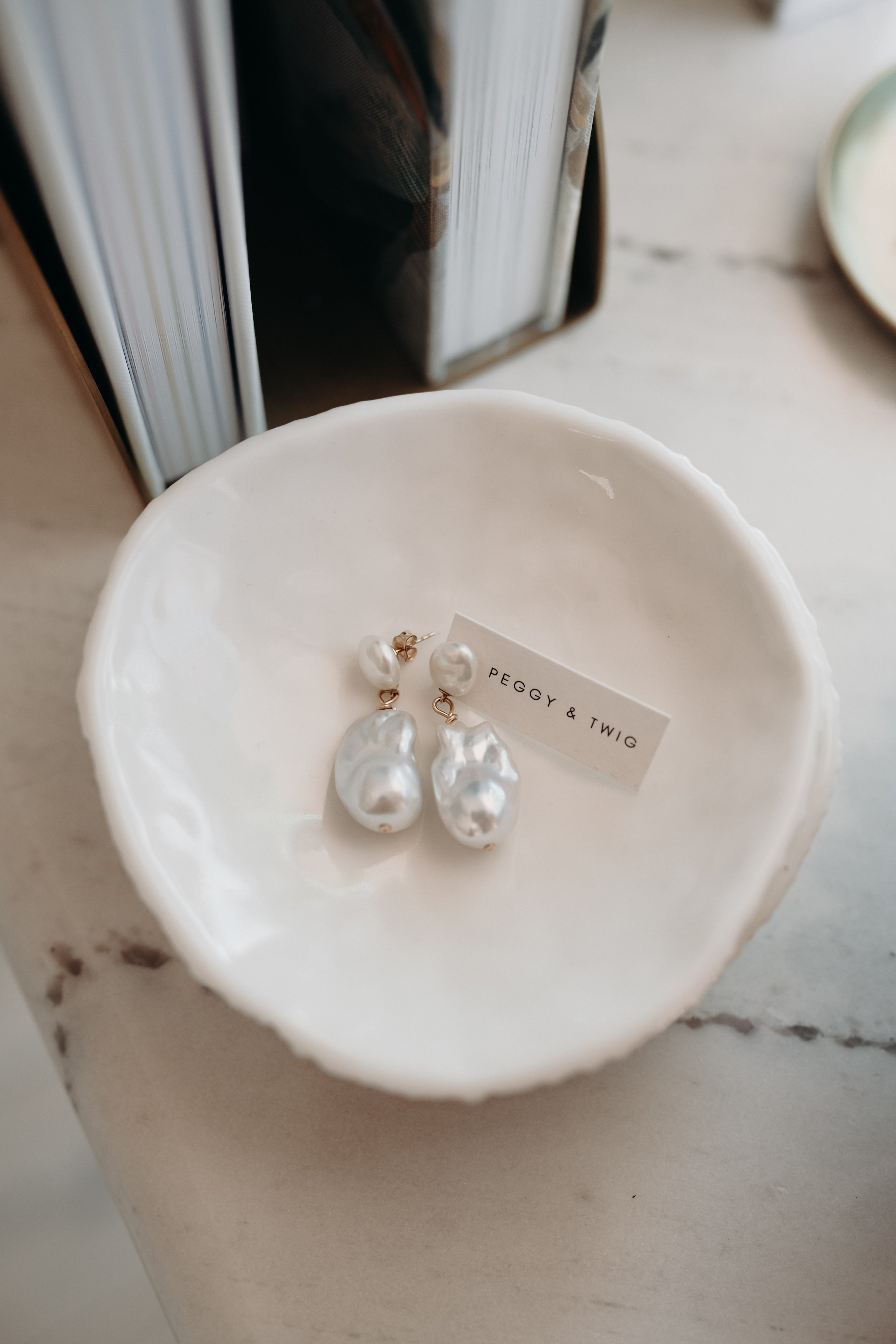 APRIL EARRINGS