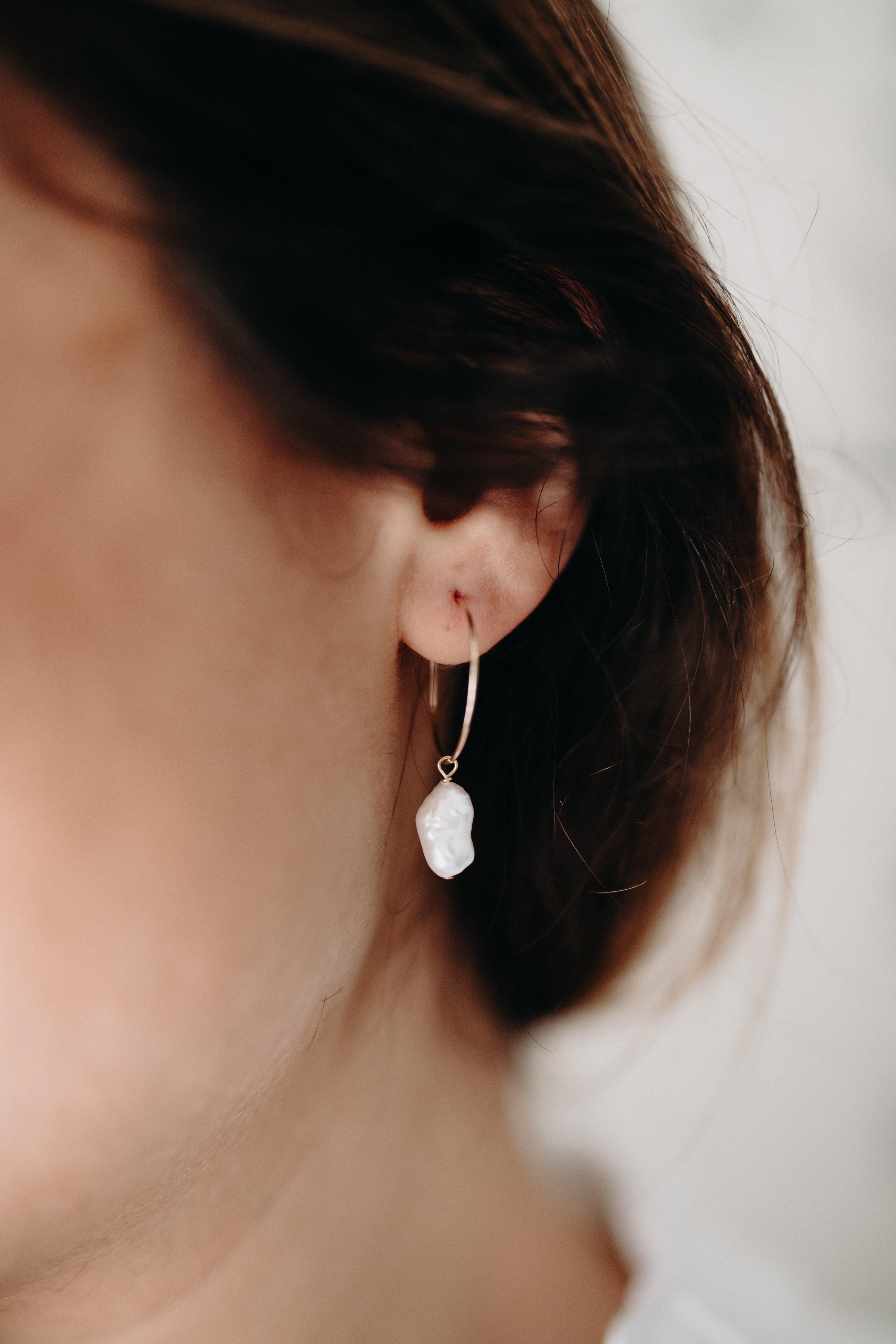 DOT EARRINGS