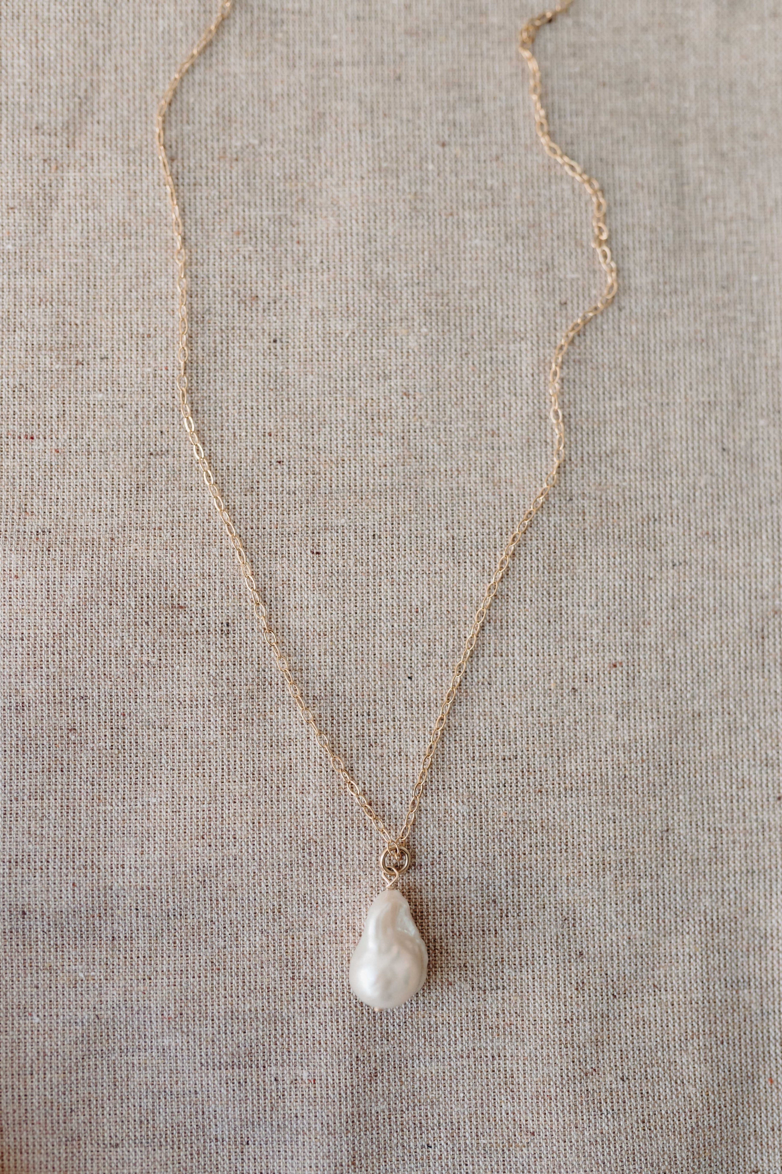 TRACE CHAIN NECKLACE WITH FLAME BALL PEARL | 20 INCH