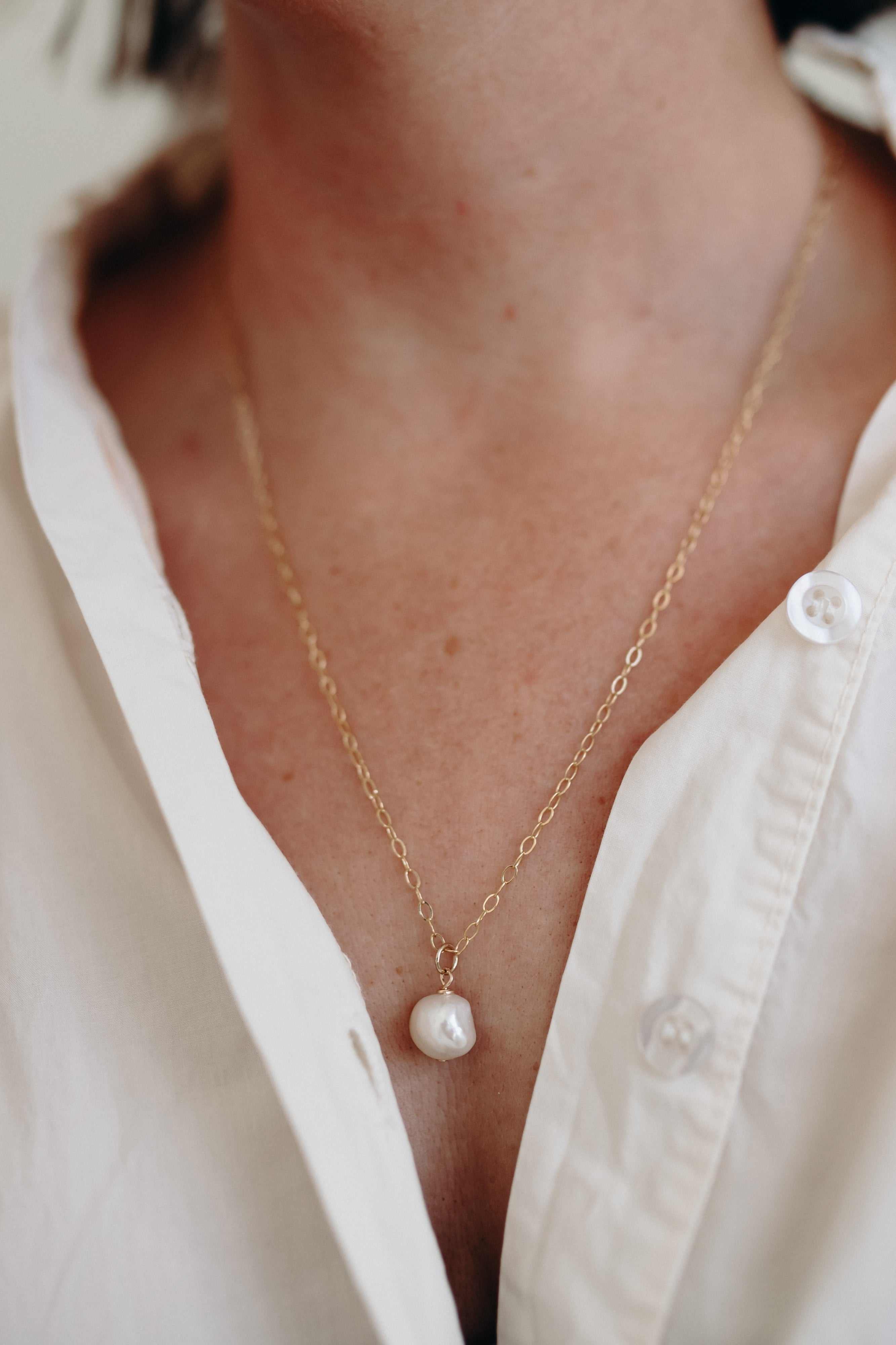 TRACE CHAIN NECKLACE WITH PEARL | 20 INCH