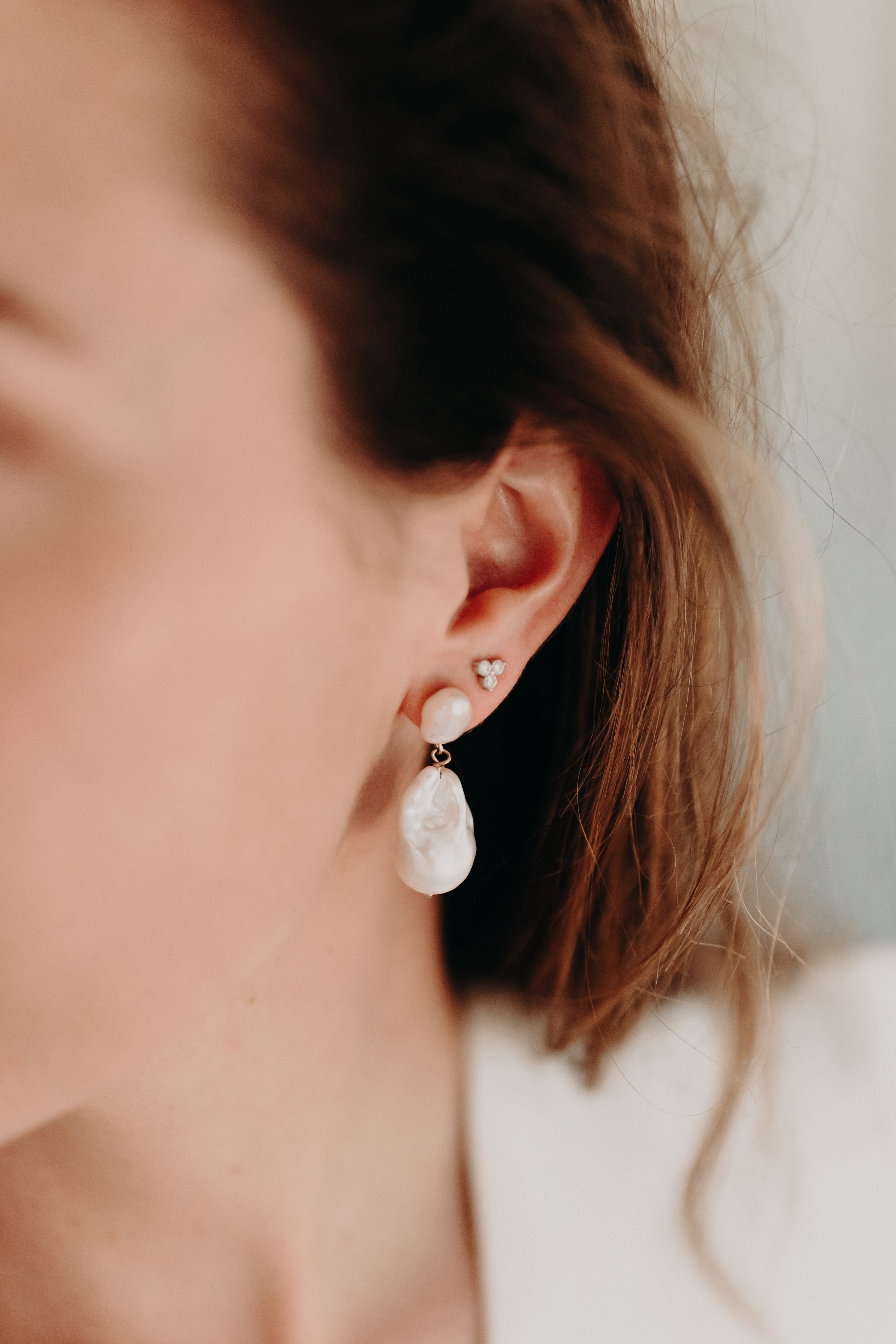 APRIL EARRINGS