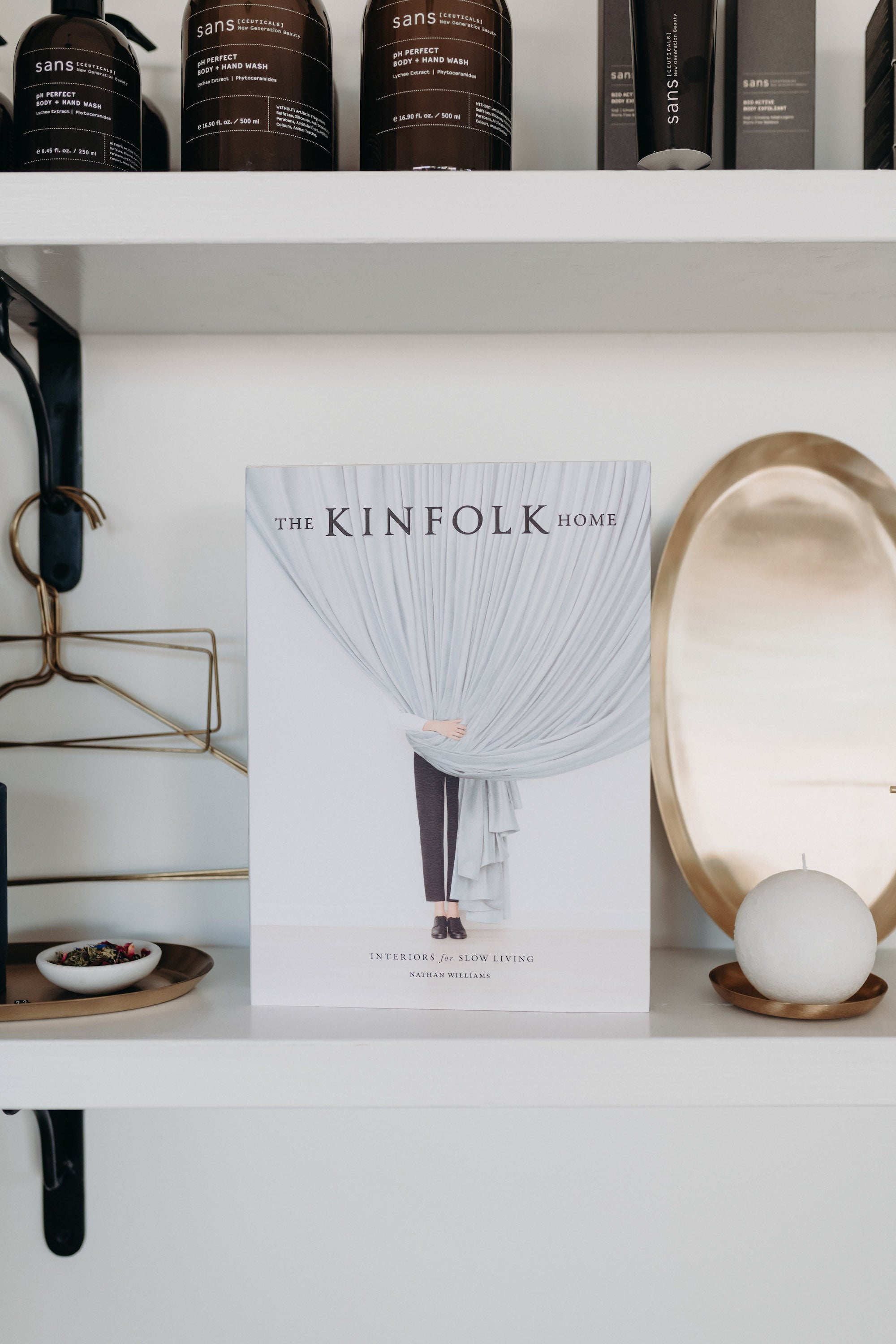 THE KINFOLK HOME