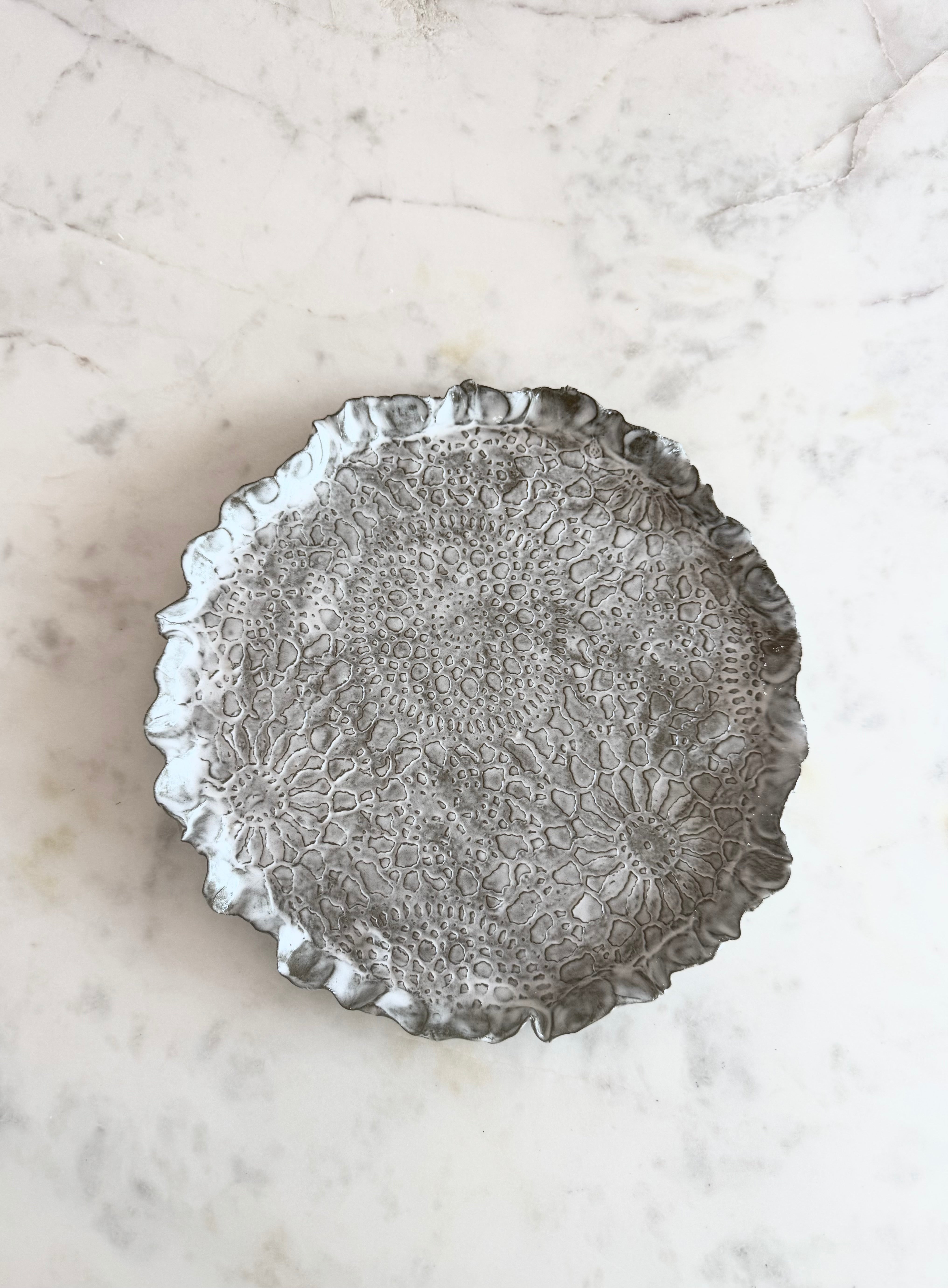 CERAMIC LACE PLATE