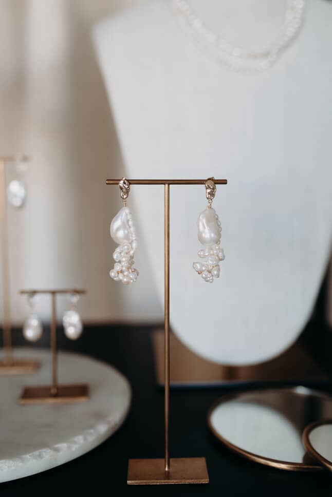 BELLA EARRINGS