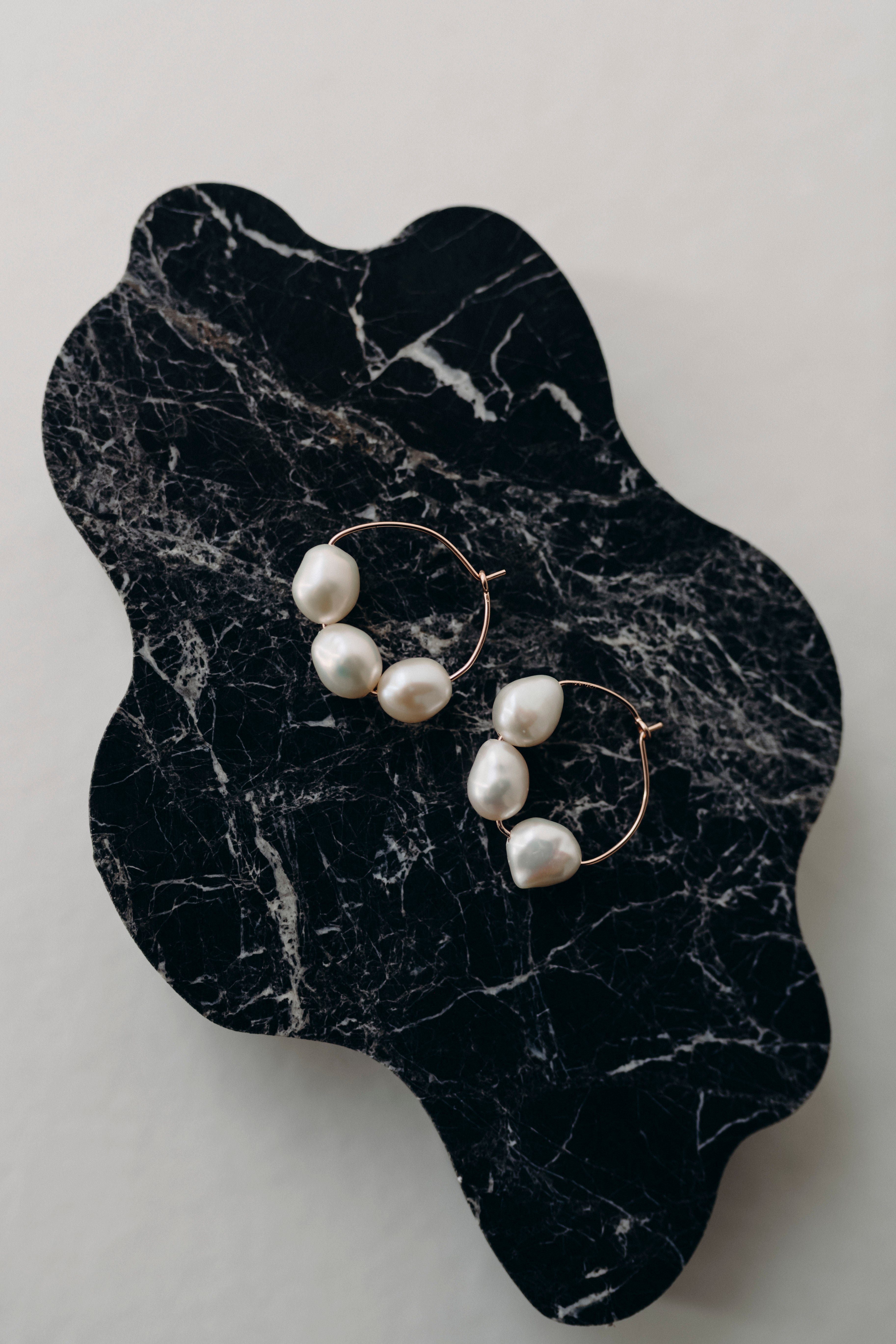 HARRIET PEARL EARRINGS