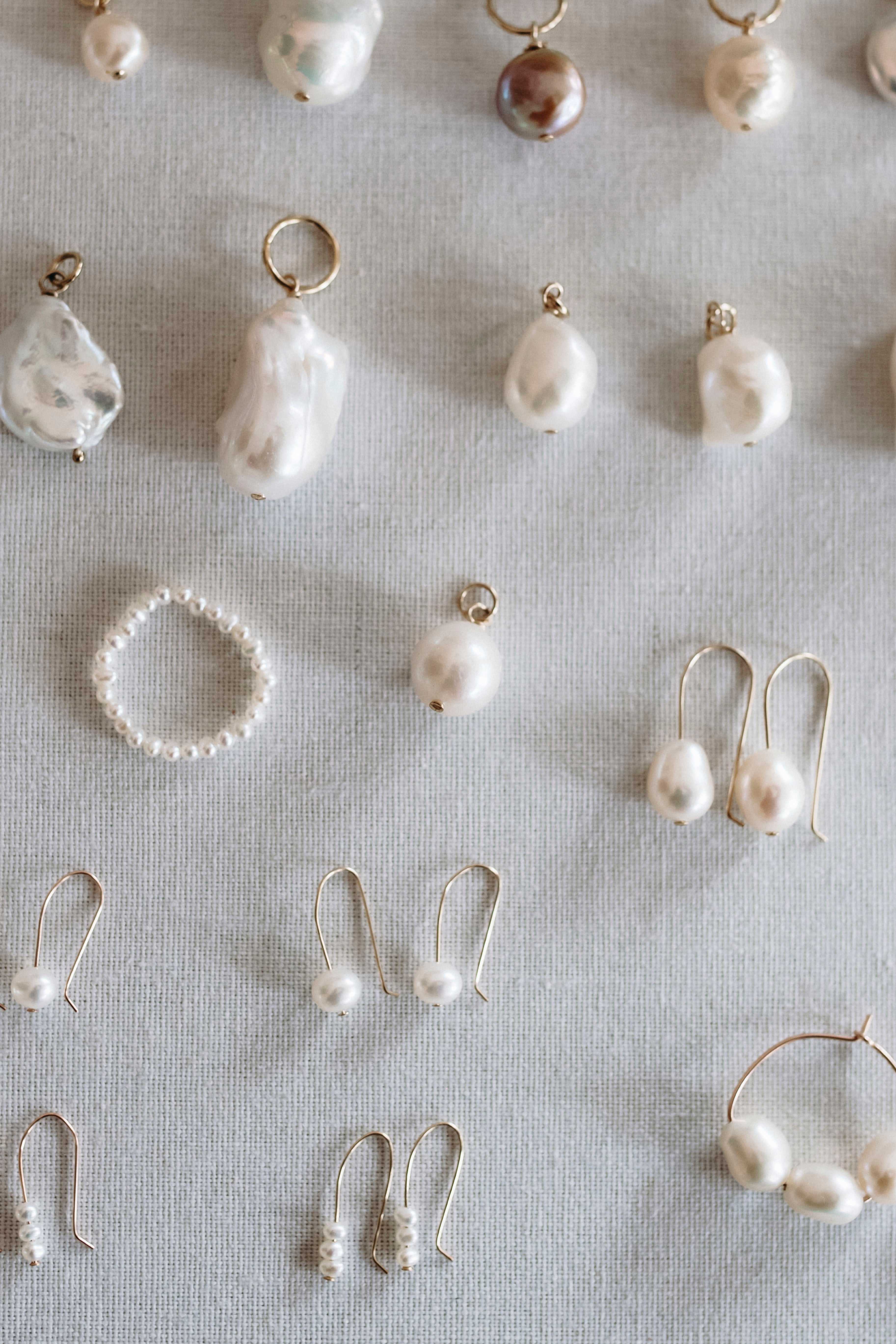 HARRIET PEARL EARRINGS