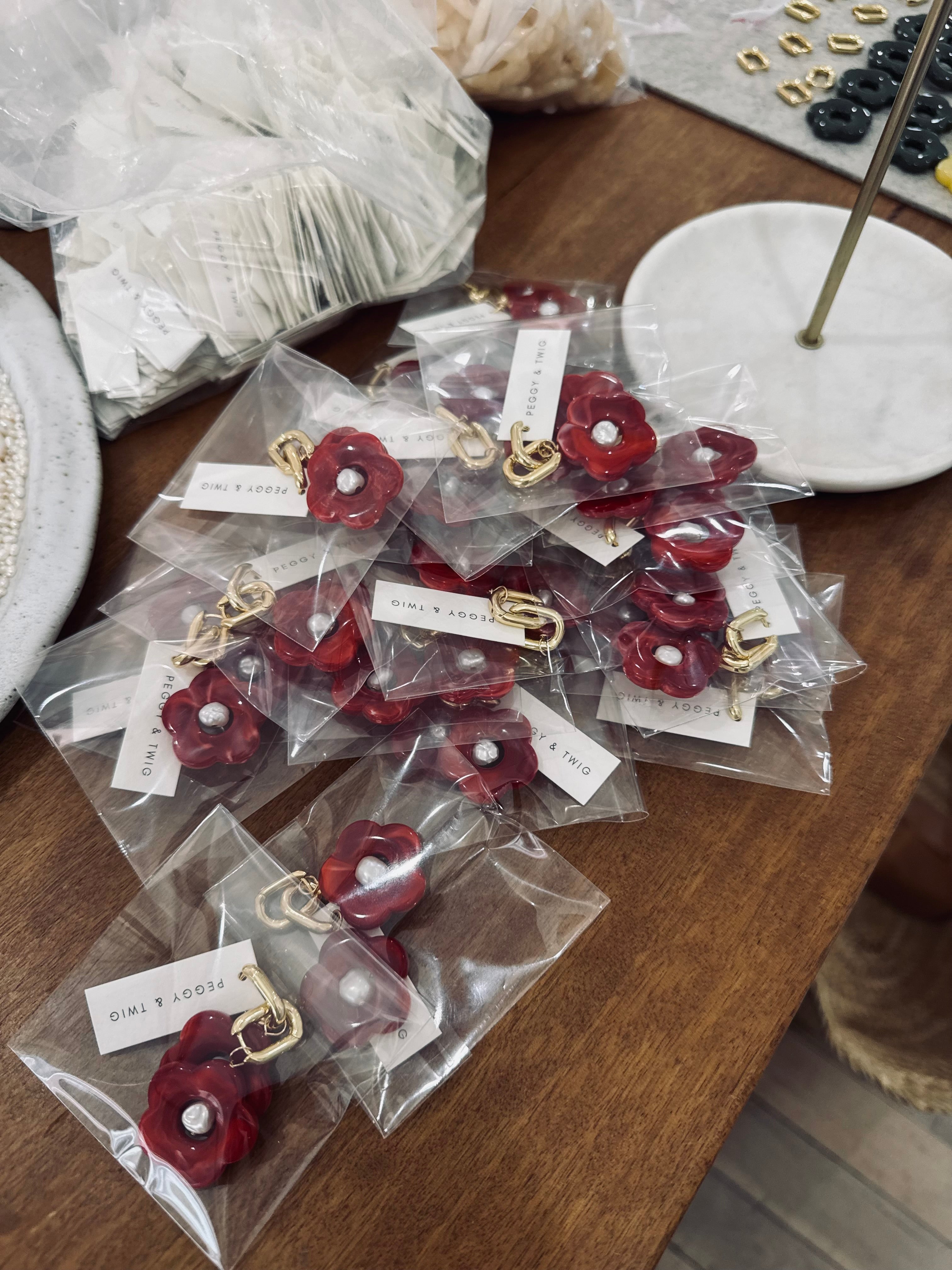 DAISY EARRINGS | RED