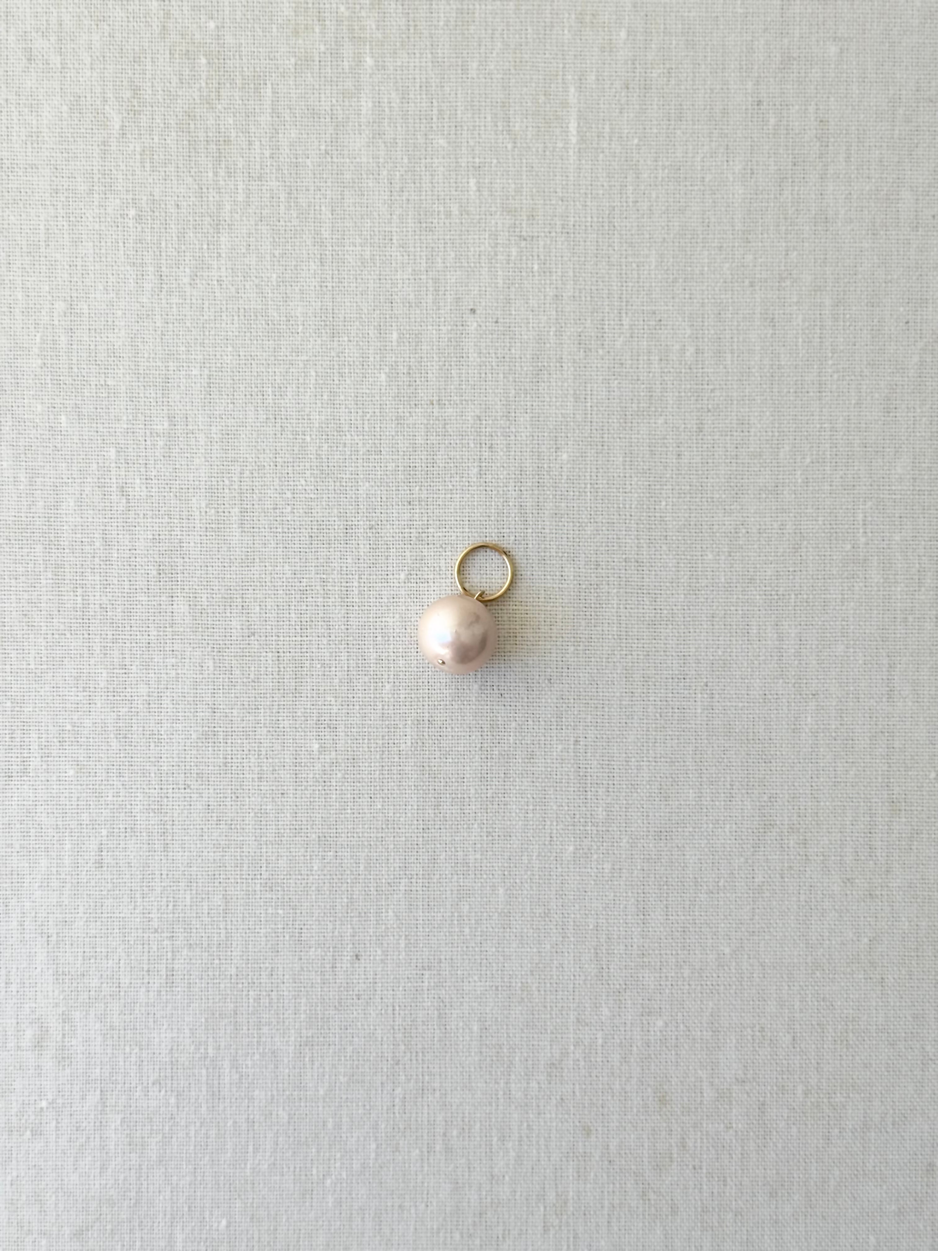 PINK PEARL CHARM #1