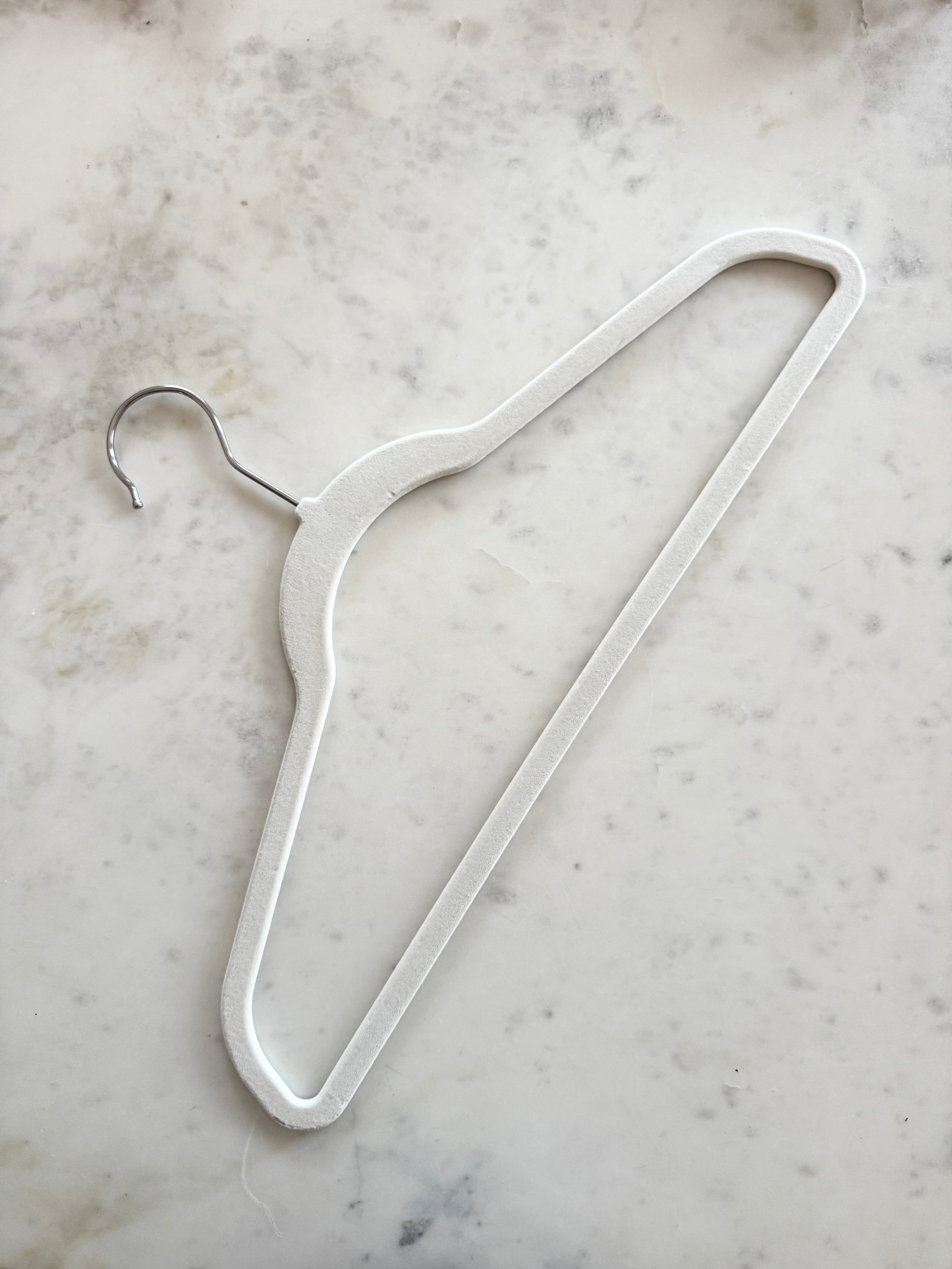 FELT HANGER