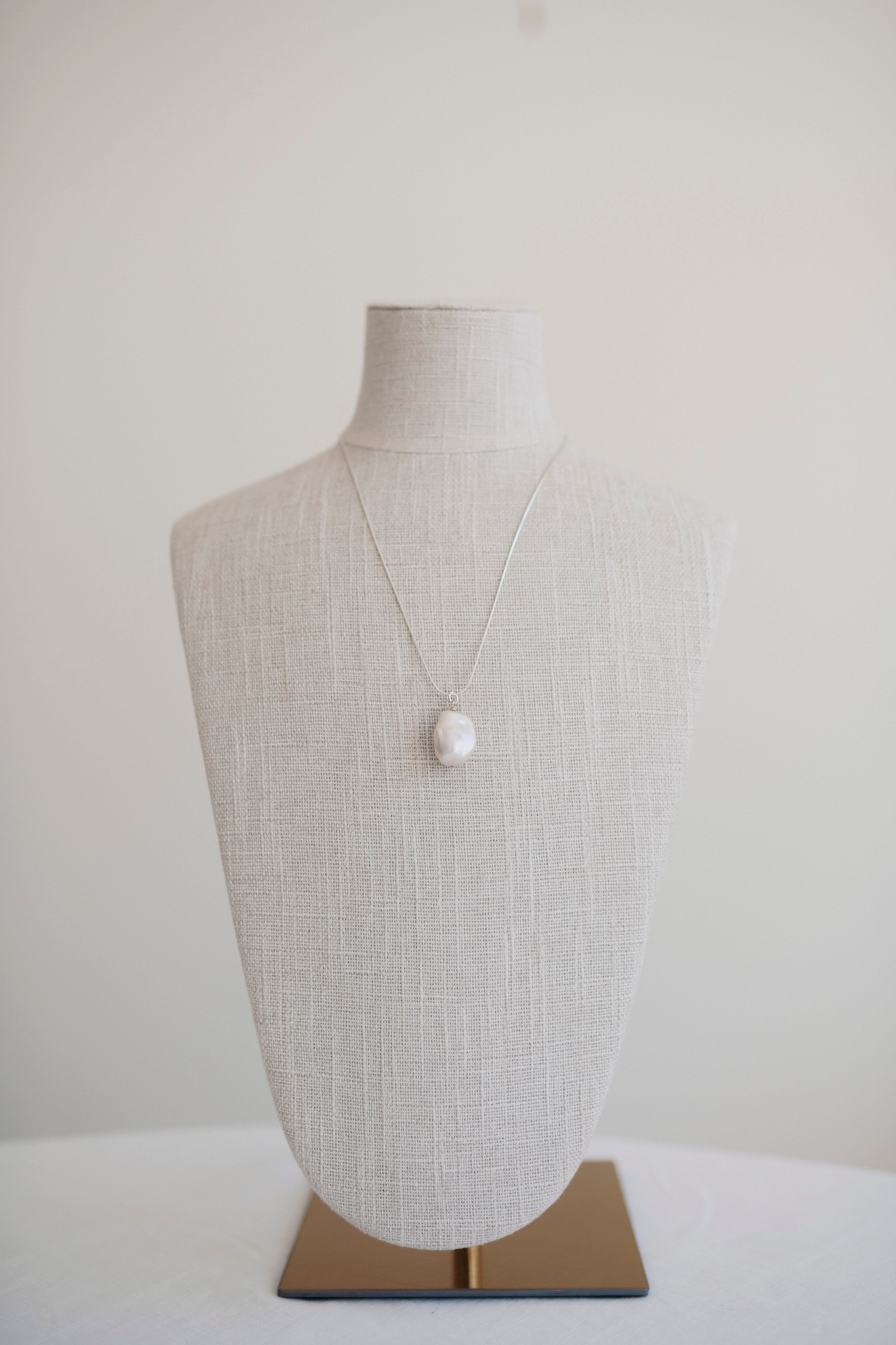 CERES NECKLACE