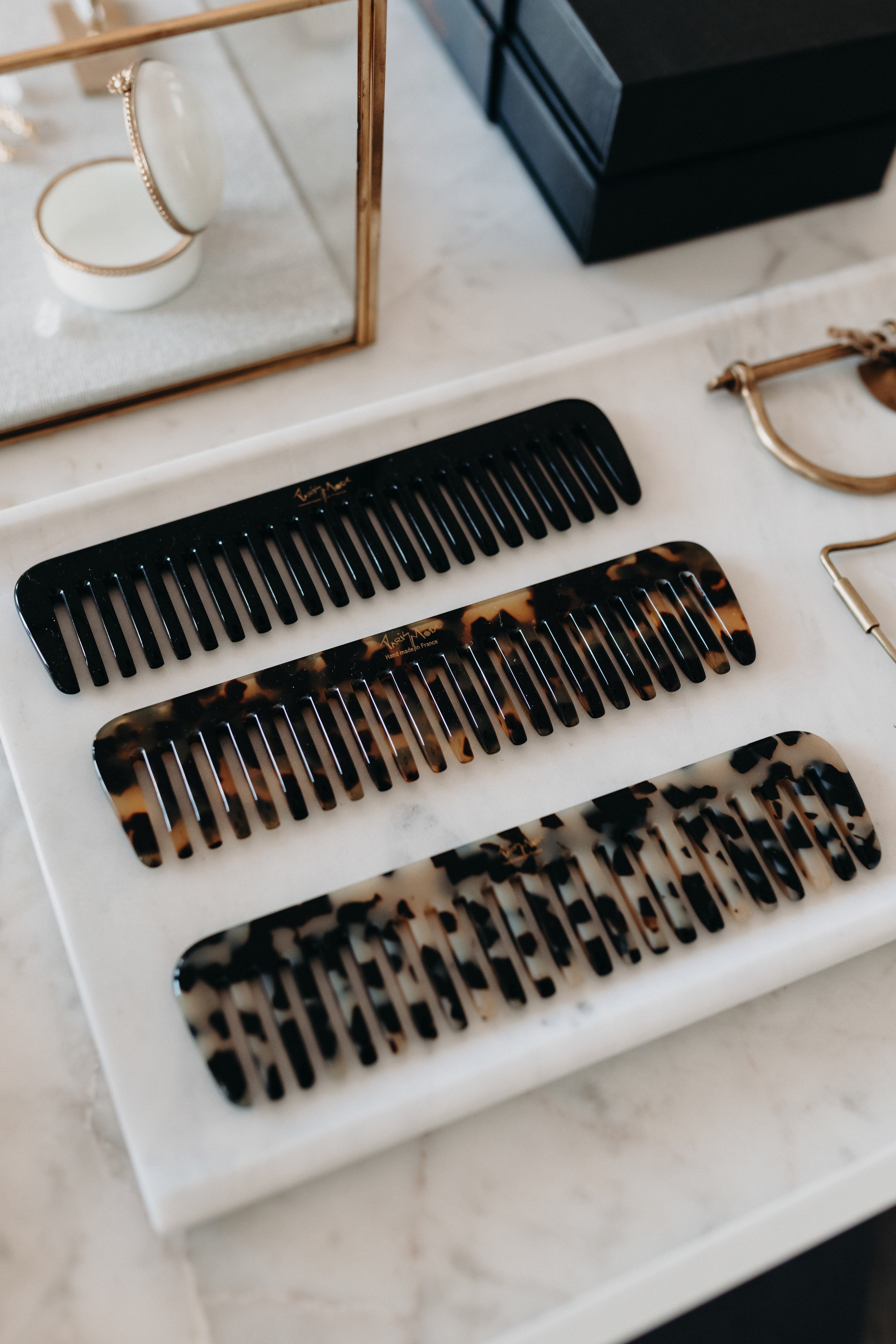 HANDMADE FRENCH COMB
